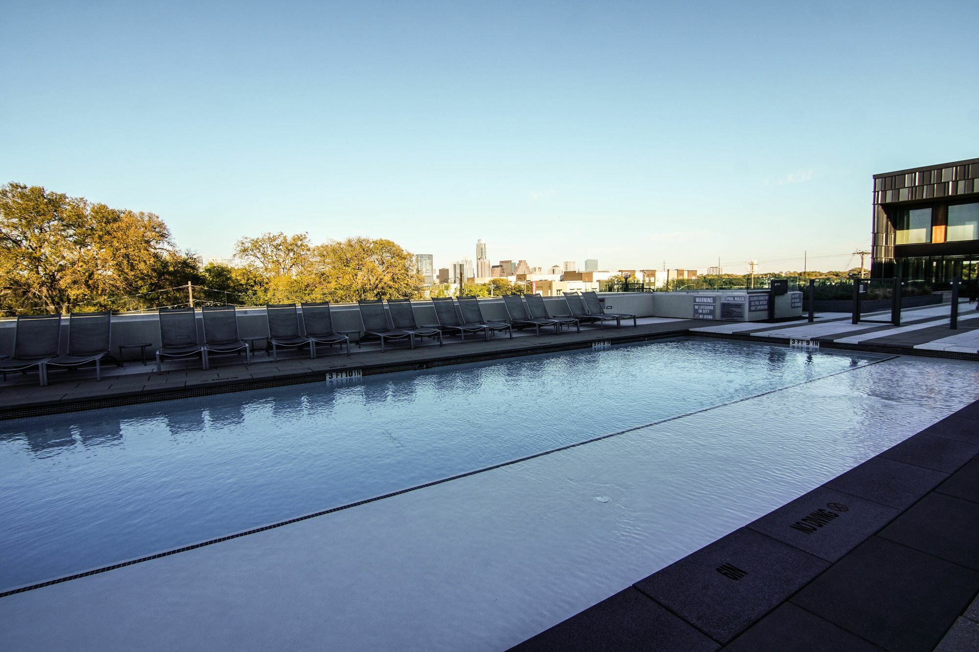 Luxury On South Lamar Austin Exterior photo